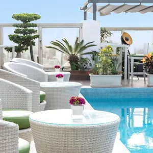 ***** Otel Moevenpick Fas